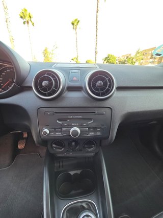 AUDI A1 1.2 TFSI 86cv Attraction