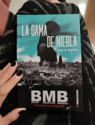 La dama de niebla