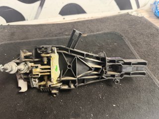 Maneta Exterior Delantera Izquierda PA6GF30