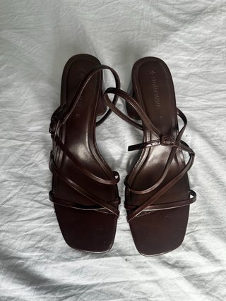 Sandalias Stradivarius Marrones Talla 40