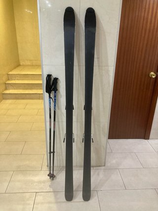 Esquís Salomon X-Free 7.5 con Bastones