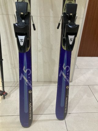 Esquís Salomon X-Free 7.5 con Bastones