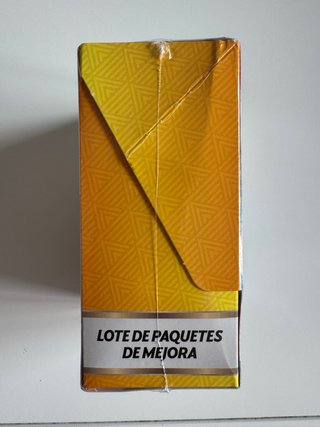 Pokémon Chispas Fulgurantes Caja 6 Sobres