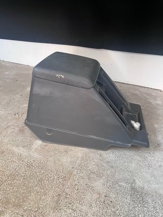 Consola Central Patrol Y60 Apoio Braço