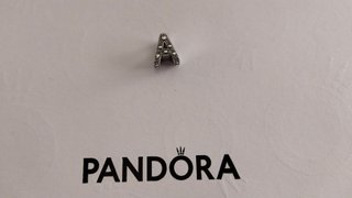 Charm de Pandora Letra A