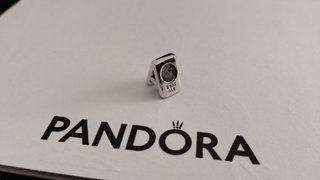 Charm de Pandora Letra A