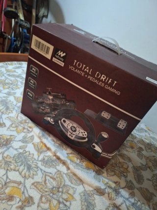 Volante y Pedales Netway Total Drift PC/PS3