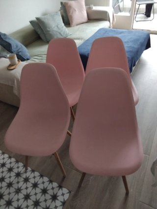 Juego de 4 sillas nórdicas rosas