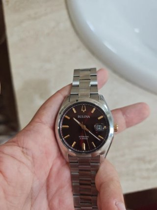 Reloj Bulova Surveyor Rojo