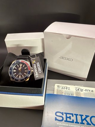 Seiko Prospex Samurai SRPB53J1 Pepsi automático
