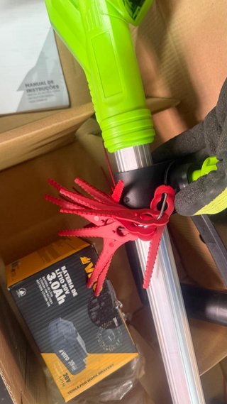 Cortabordes a batería Vito 20V