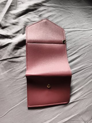 Cartera rosa plegable