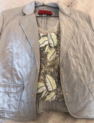 Americana Carolina Herrera Beige