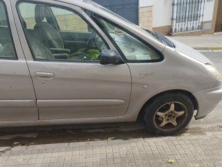 Citroën Picasso Gris hdi 2000 del año 2001