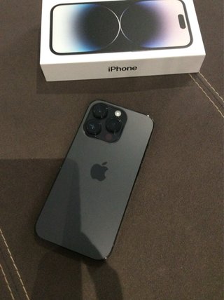 iPhone 14 Pro Caja Negra/Plateada