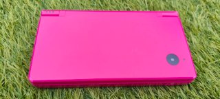 Nintendo DSi Fucsia + Cargador