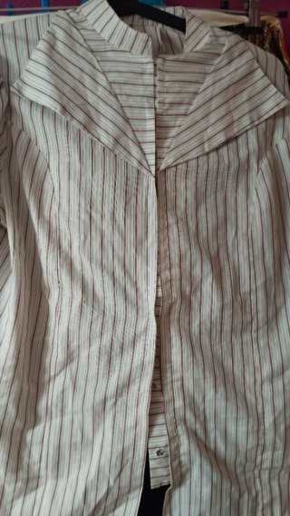 Camisa Baturra Rayas Beige y Rojo