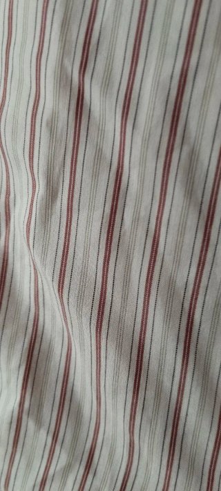 Camisa Baturra Rayas Beige y Rojo