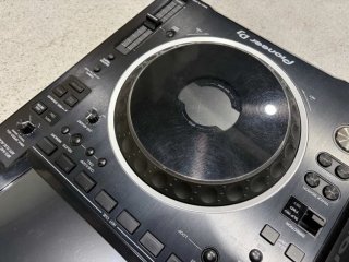 2x Pioneer DJ CDJ-3000 + Fligthcases