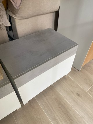 Mesitas de noche modernas gris y blanco
