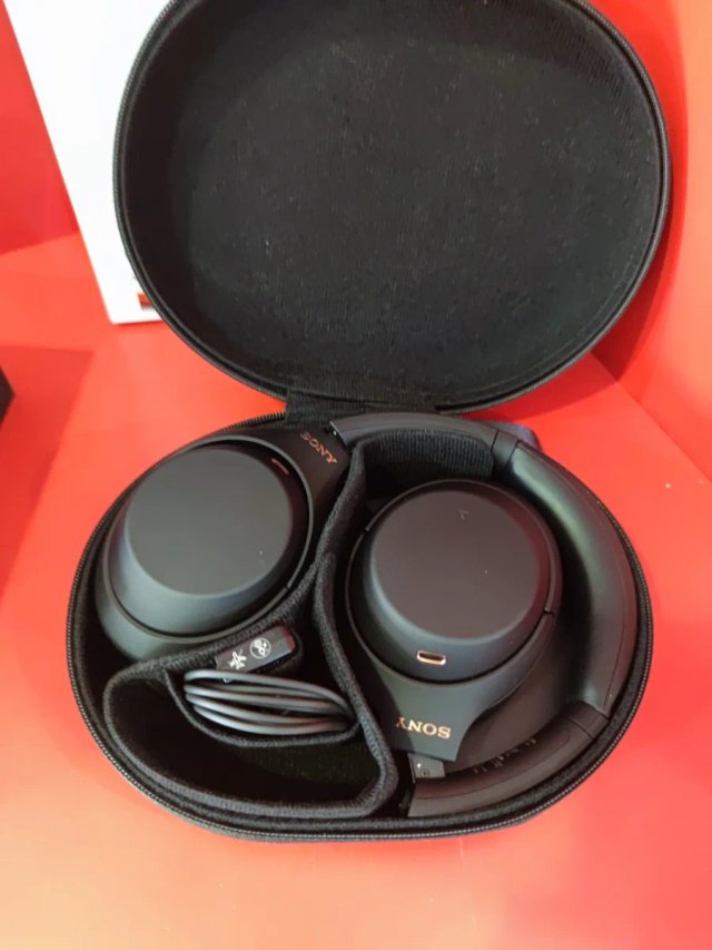 Sony WH-1000XM4