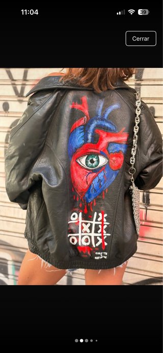 Chaqueta Cuero Corazón Ojo pintada a mano