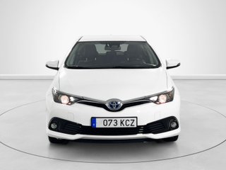 Toyota Auris 1.8 Hybrid Active 100 kW (136 CV)