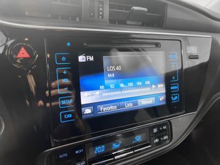 Toyota Auris 1.8 Hybrid Active 100 kW (136 CV)