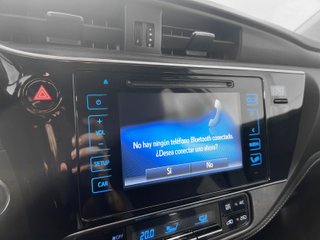 Toyota Auris 1.8 Hybrid Active 100 kW (136 CV)