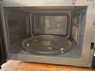 Microondas Bosch FEL023MS2 20L con Grill