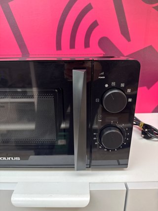 Microondas Taurus Mw751mb 700w
