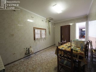Chalet en venta en Tomelloso