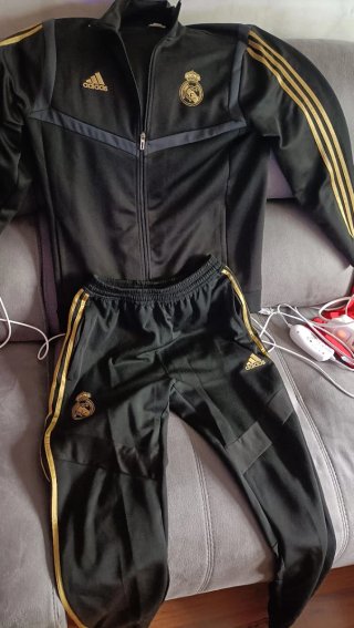 Chándal Real Madrid Adidas Negro y Dorado