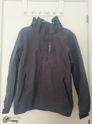 Chaqueta impermeable gris