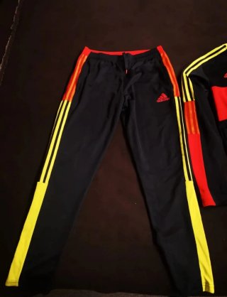 Chándal adidas Sportswear TIRO TK JKT CU Talla M