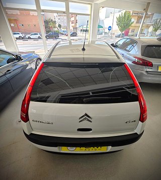 CITROËN C4 AUTOMATICO 1.6 HDi 110 CV CMP |