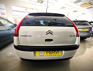 CITROËN C4 AUTOMATICO 1.6 HDi 110 CV CMP |