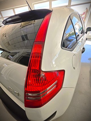 CITROËN C4 AUTOMATICO 1.6 HDi 110 CV CMP |
