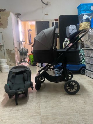 Carrito de Paseo y Sillita de Coche Bebeconfort