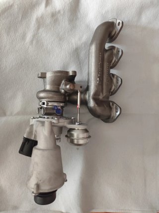 Turbocompresor BorgWarner 57439887118