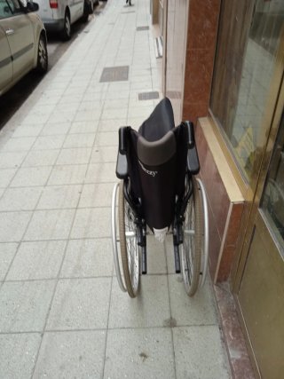 Silla de ruedas para discapacitados.
