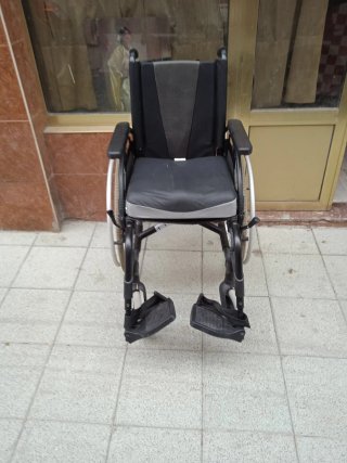 Silla de ruedas para discapacitados.