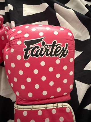 Guantes Muay Thai / Boxeo Fairtex BGV14P 12oz