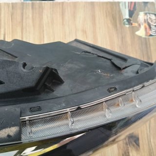 2 faros Hyundai i30,,,rotos