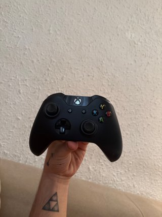 Mando Xbox One Negro