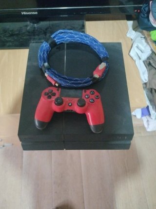 Consola PlayStation 4 + Mando Rojo