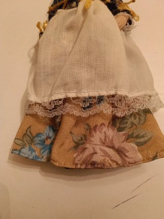 Statuetta ceramica bambola vintage