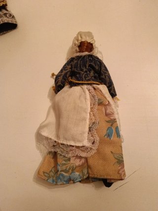 Statuetta ceramica bambola vintage
