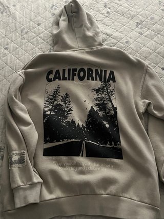 Sudadera California Pull&Bear Talla XS