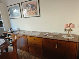 Aparador de Salón de Madera